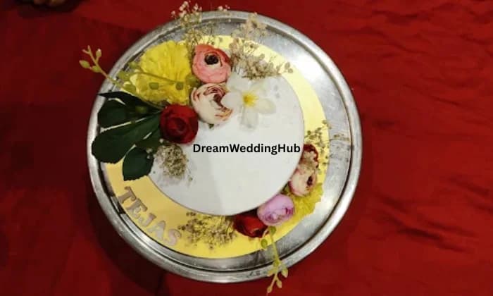 Mom Me Cakes N More Mom Me Cakes N More