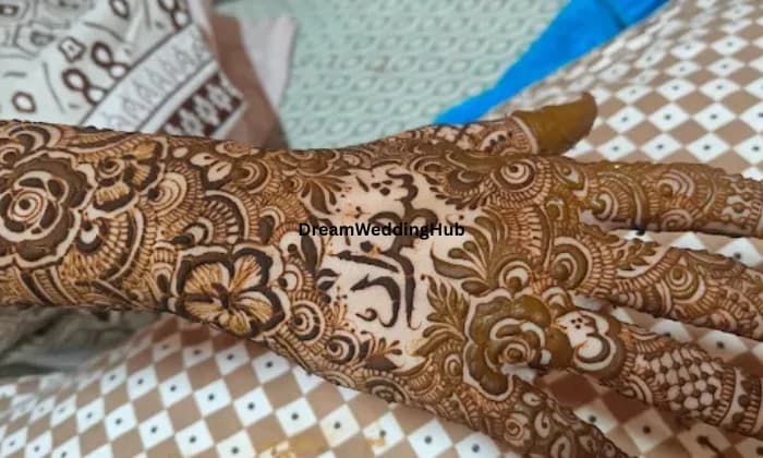 Mehendi artist Nabila Mehendi artist Nabila