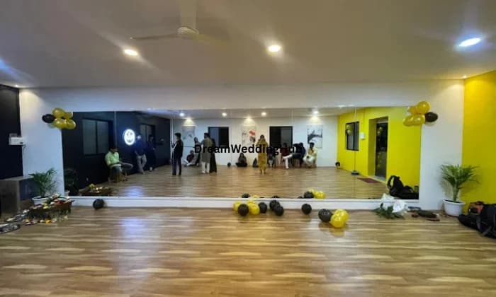 MadMotion Dance Studio MadMotion Dance Studio