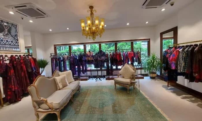 Manish Malhotra Flagship Bridal Store Manish Malhotra Flagship Bridal Store