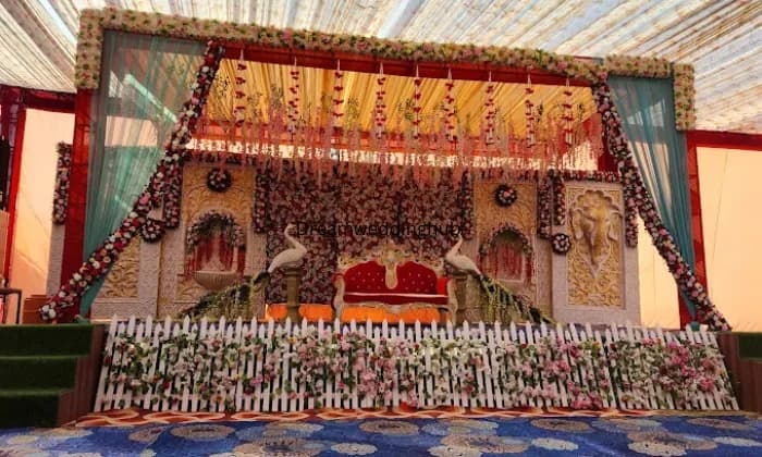 The gurnoors The gurnoors