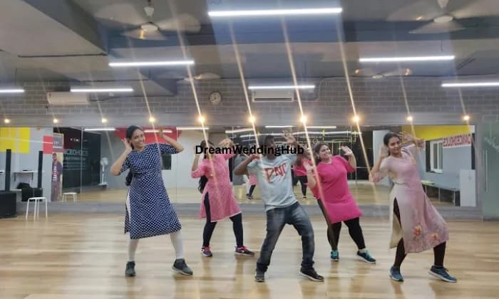 SUDHIRSDANCEOHOLICS SUDHIRSDANCEOHOLICS