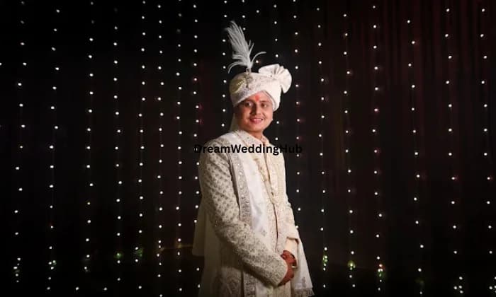 Candid Chronicles Candid Chronicles