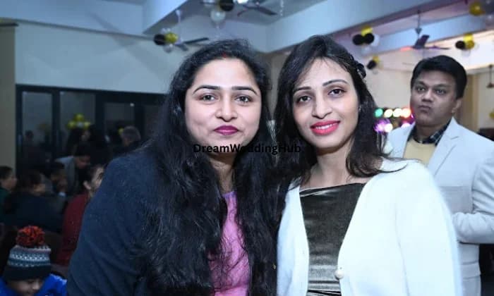 Pratistha Digital Studio Best Photographer in Lucknow Pratistha Digital Studio Best Photographer in Lucknow