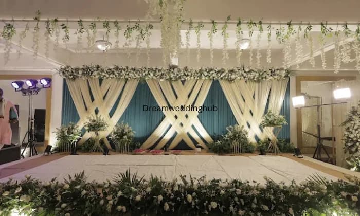 A One Tent House A One Tent House