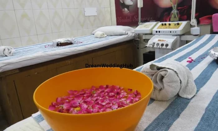 Parmars Guys N Gals Parmars Guys N Gals