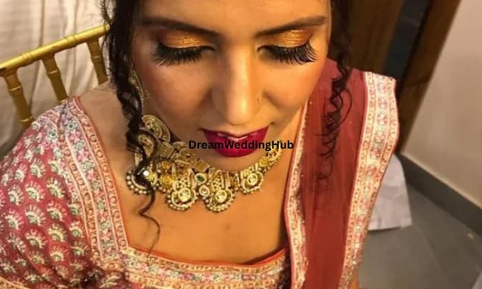 ZI Makeup Studio ZI Makeup Studio