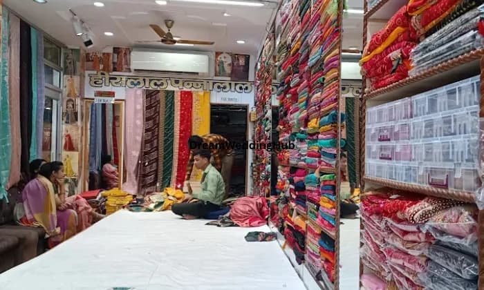 HeeraLal PannaLal Saree Emporium Best Bridal lehenga HeeraLal PannaLal Saree Emporium Best Bridal lehenga