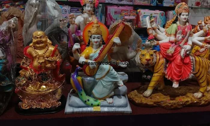 Gift Shop in Varanasi Gift Shop in Varanasi