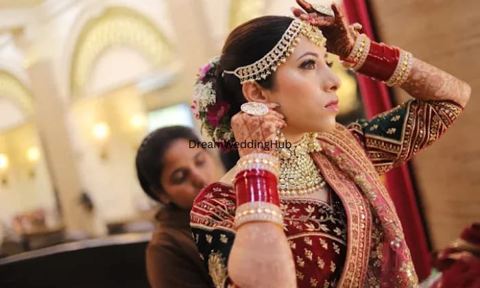 Knotty Pixels Knotty Pixels