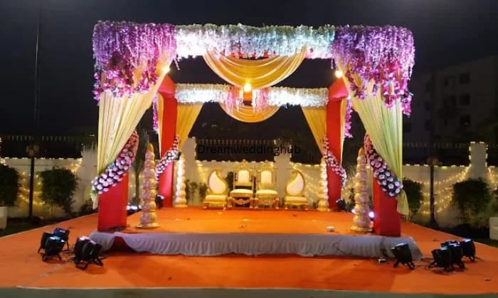 The palm tree party The palm tree party