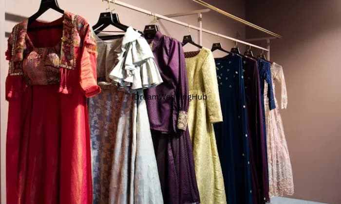 Param Blouses and Boutique Param Blouses and Boutique