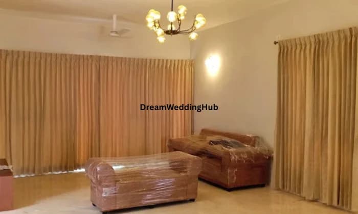 The Royal Furnishing The Royal Furnishing