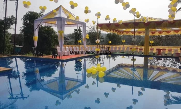 Riverland Resort Lawn Riverland Resort Lawn