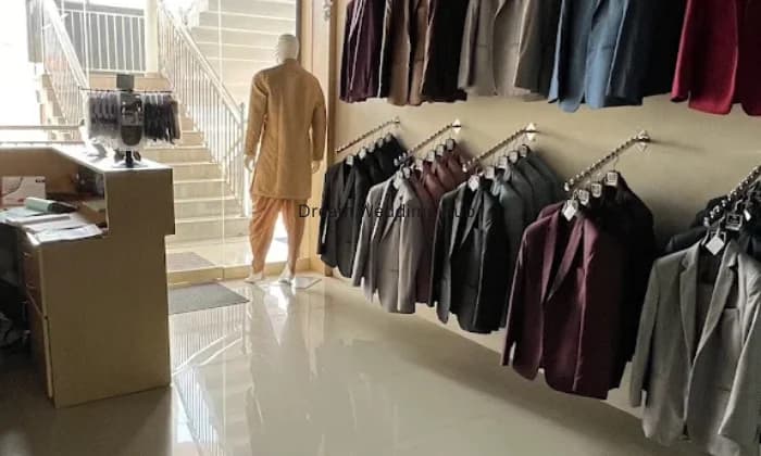 CANDID SUIT GALLERY PALA CANDID SUIT GALLERY PALA