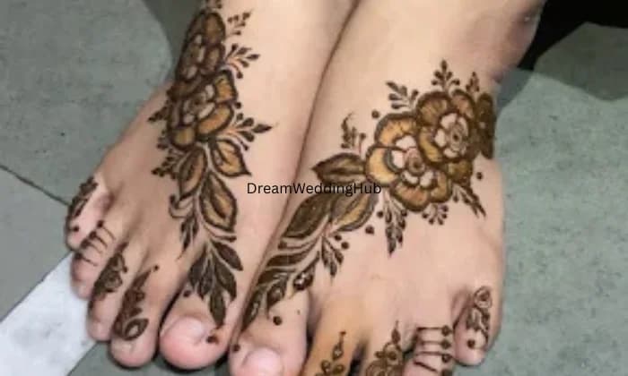 Hayat Mehndi artist Hayat Mehndi artist