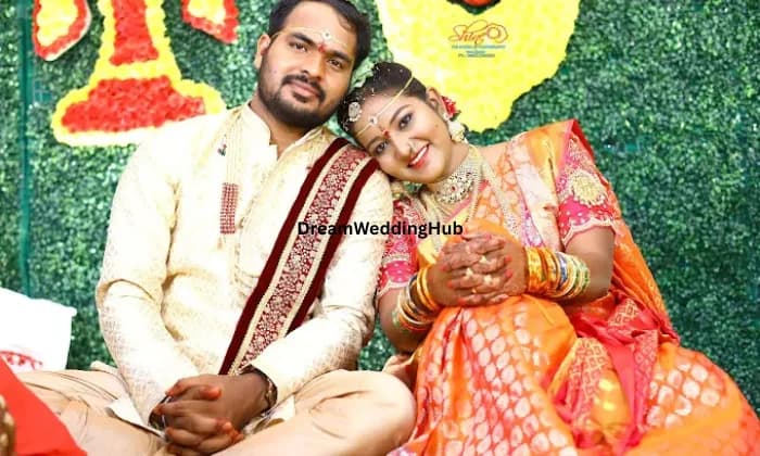 SHINE STUDIO SHINE STUDIO