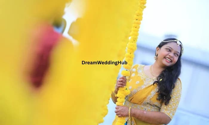 V Creations Photography Studio V Creations Photography Studio