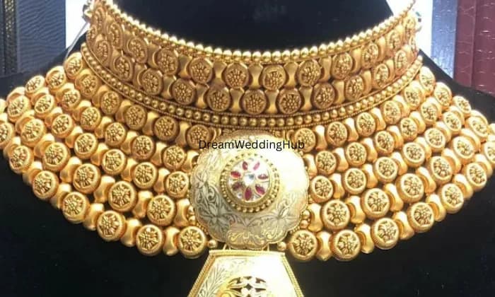 Brij Raj Saran Dhanendra Kumar Jewellers Brij Raj Saran Dhanendra Kumar Jewellers
