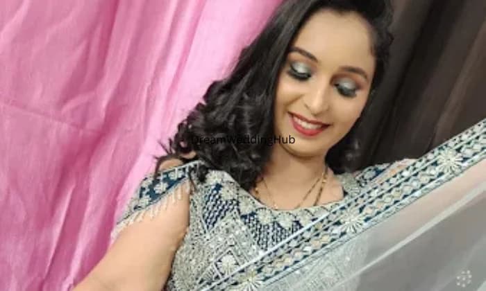 USHINE MAKEUP STUDIO USHINE MAKEUP STUDIO