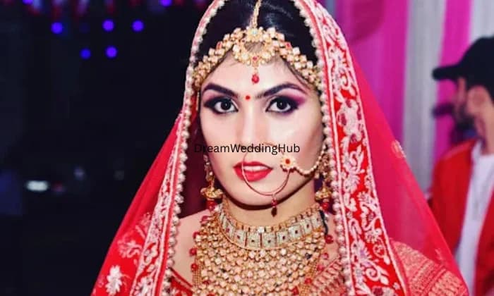 The Elegant Unisex Salon The Elegant Unisex Salon