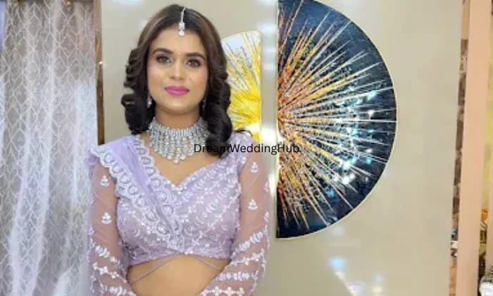 R N Makeup Studio R N Makeup Studio