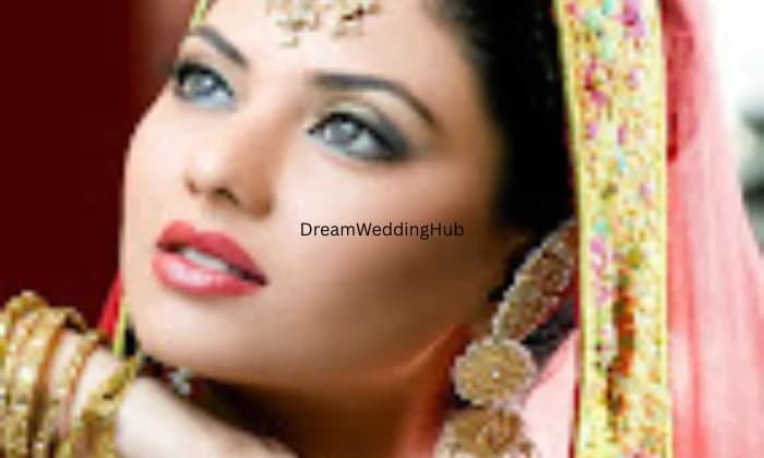 Realz makeover Studio Realz makeover Studio