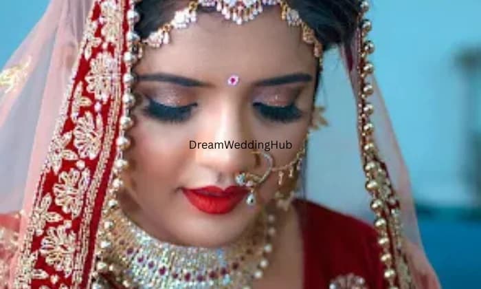 New MACStudio unisex salon New MACStudio unisex salon