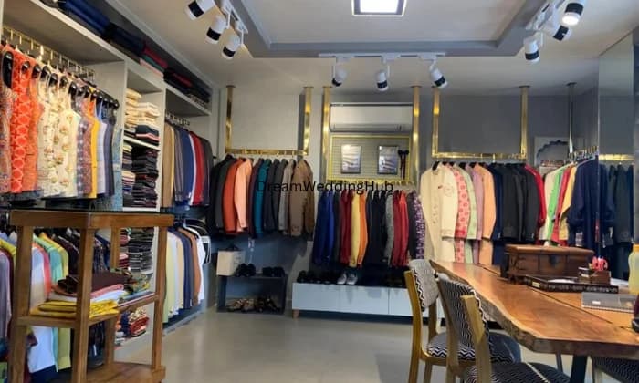 P K I N Luxury Clothing P K I N Luxury Clothing