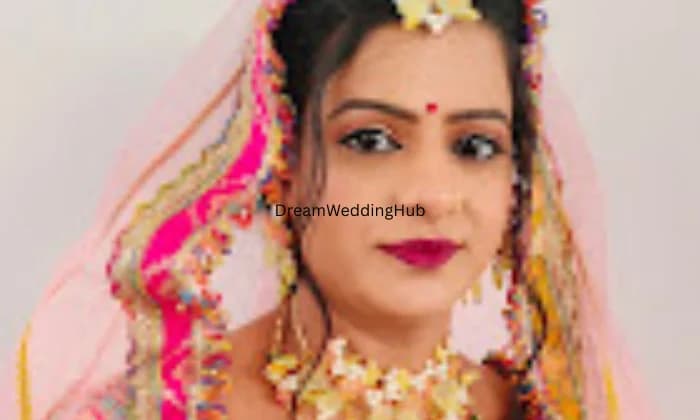 VINITA MAKEOVER VINITA MAKEOVER