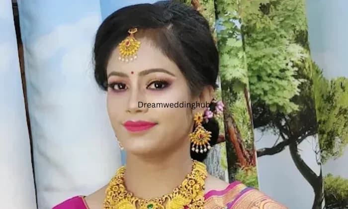 Sakshi The Beauty Hub Sakshi The Beauty Hub