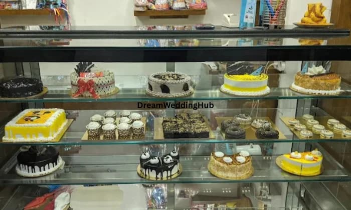 De Luscious Cakes De Luscious Cakes