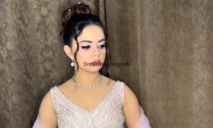 Makeovers By Kritika Makeovers By Kritika