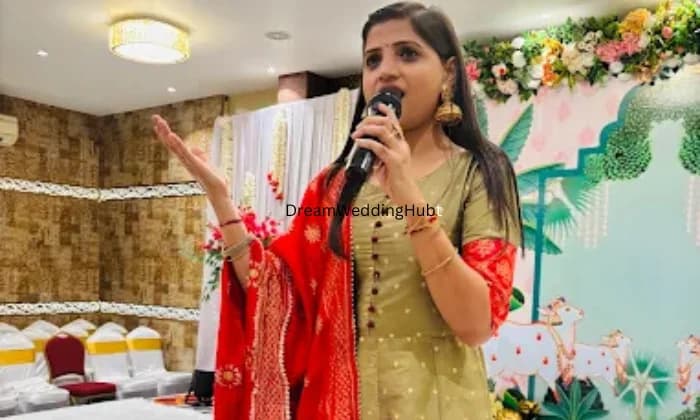 Anchor Tulika Host Anchor Tulika Host