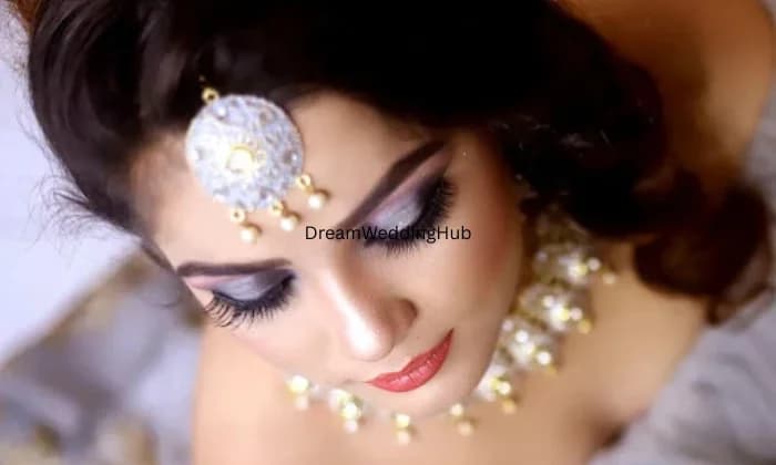 Suneh Gaur Suneh Gaur