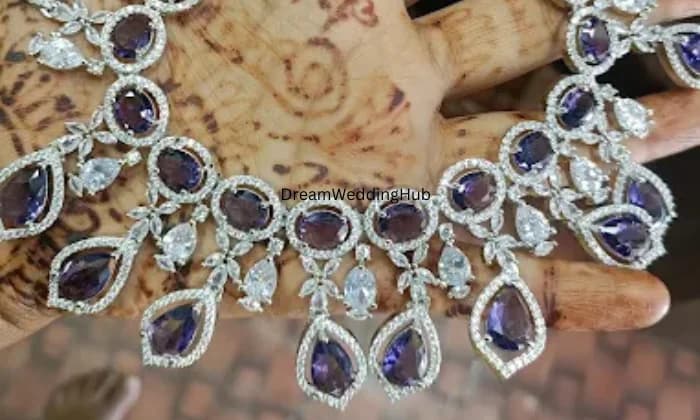 Zaras fashion jewellery show room Zaras fashion jewellery show room