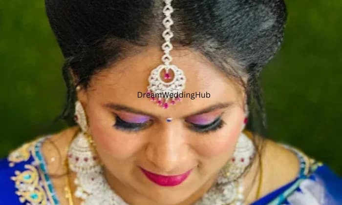 Laya bridal studio Laya bridal studio