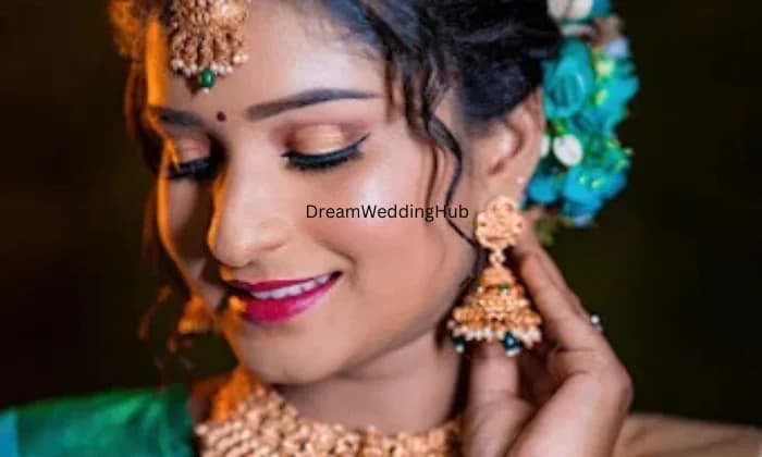 Yazhini Bridal Makeup Studio Yazhini Bridal Makeup Studio