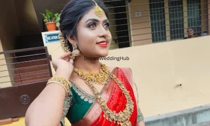 NIVIS HENNA BOUTIQUE NIVIS HENNA BOUTIQUE