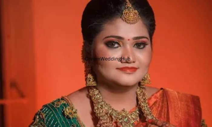 Menakas Beauty Parlour Menakas Beauty Parlour