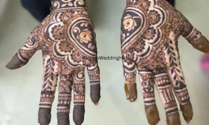 Aditis Henna Aditis Henna