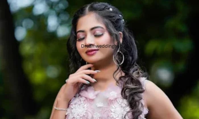 Sana mehndi art makeup artist Sana mehndi art makeup artist