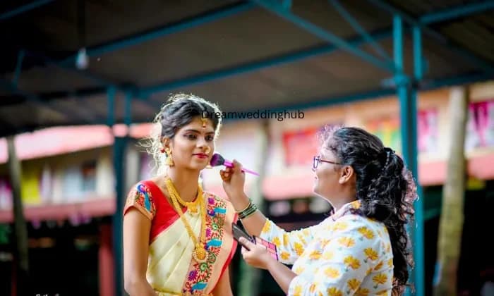 Rakshada kurane makeup artist Rakshada kurane makeup artist
