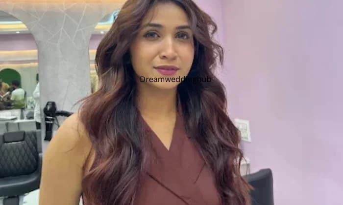 The UJs Unisex Salon Academy The UJs Unisex Salon Academy