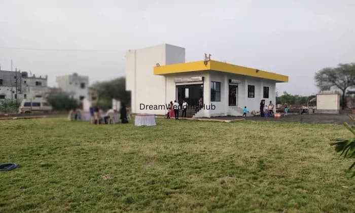 Madhurangan Lawn Madhurangan Lawn