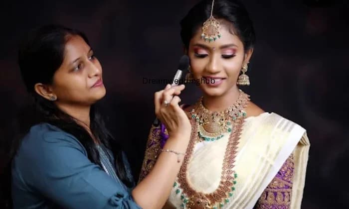 Utthpala Makeoverartistry Utthpala Makeoverartistry