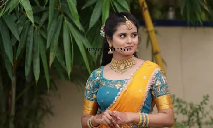 Bhuvis pro makeup studio Bhuvis pro makeup studio