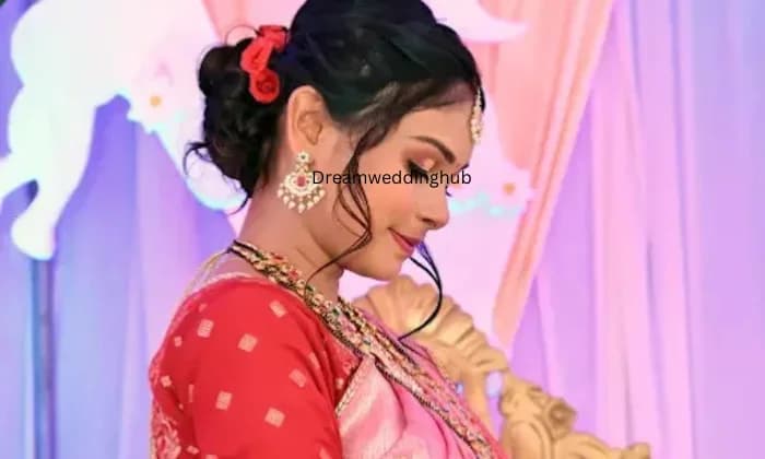 Makeup Artist Dixita Govekar Makeup Artist Dixita Govekar