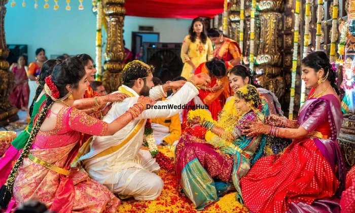 Janu mansuri Studio Janu mansuri Studio