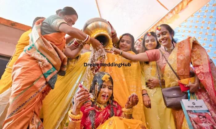 The Molly Studio The Molly Studio